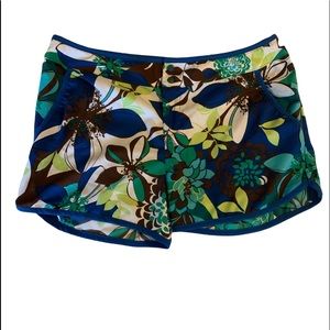 Rei multi color quick dry shorts
